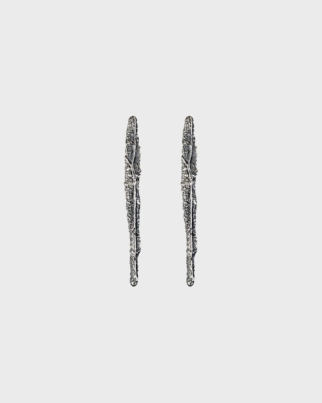 The Kuu Collection -korvakorut